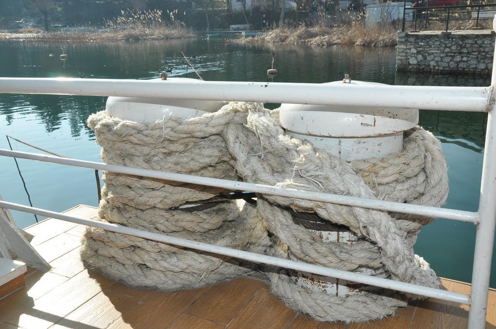 Hotel Brod Panini Veles Exterior photo