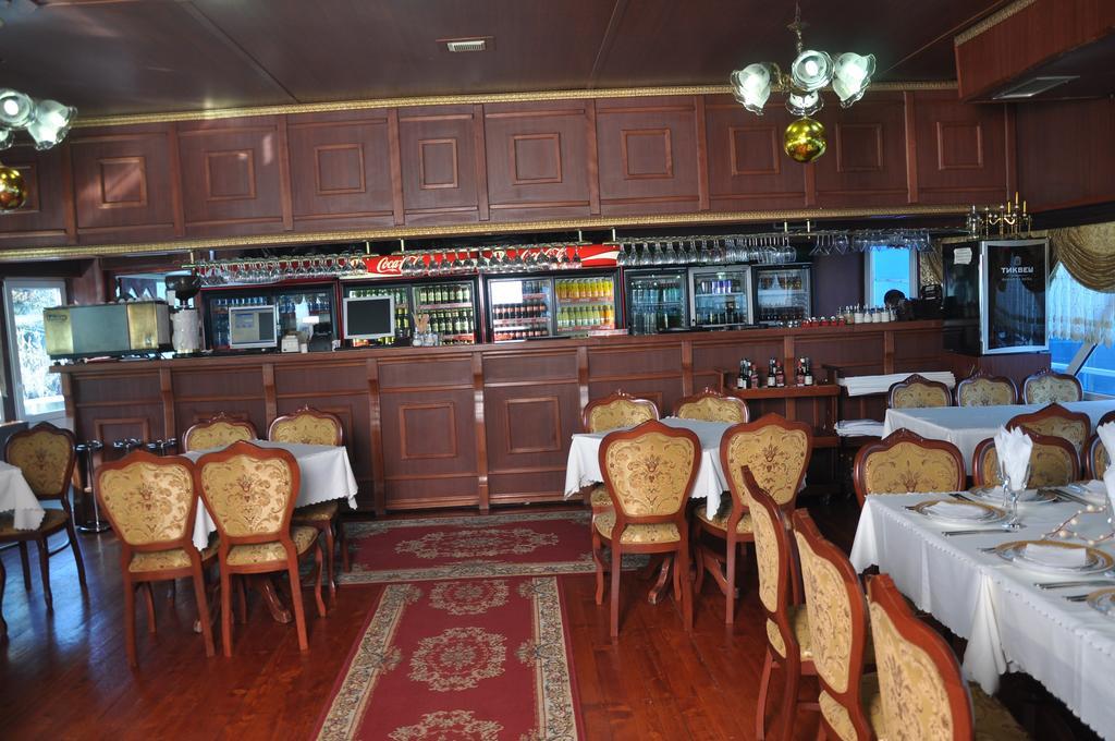 Hotel Brod Panini Veles Exterior photo