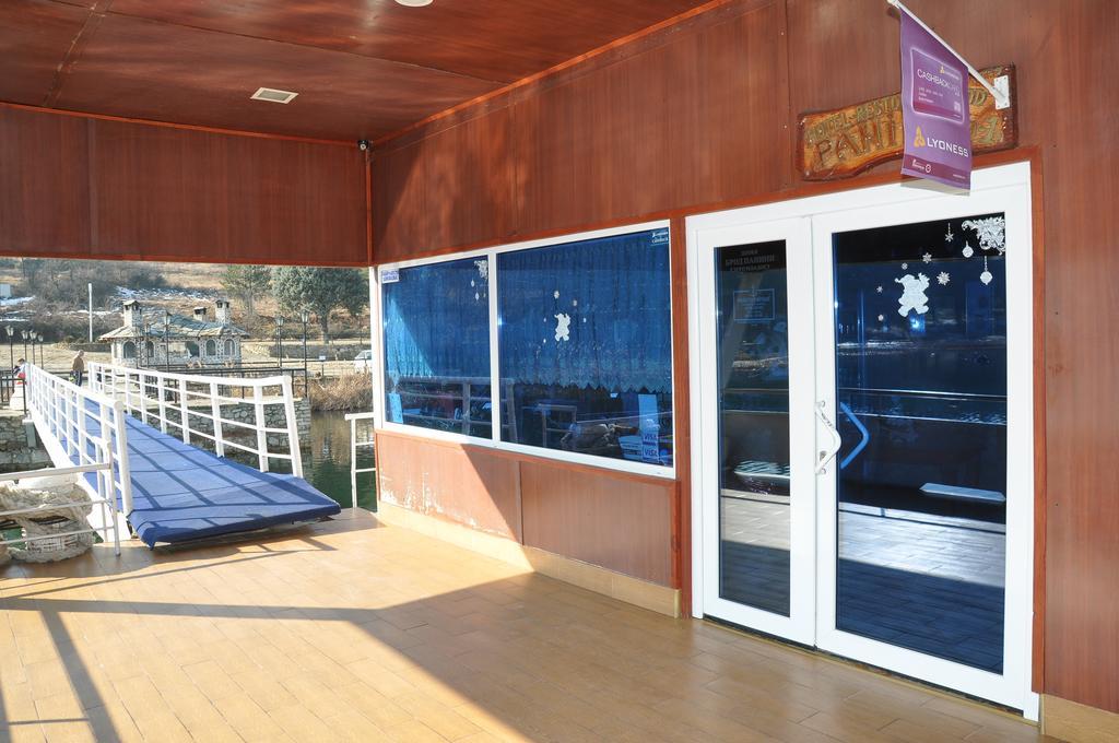 Hotel Brod Panini Veles Exterior photo