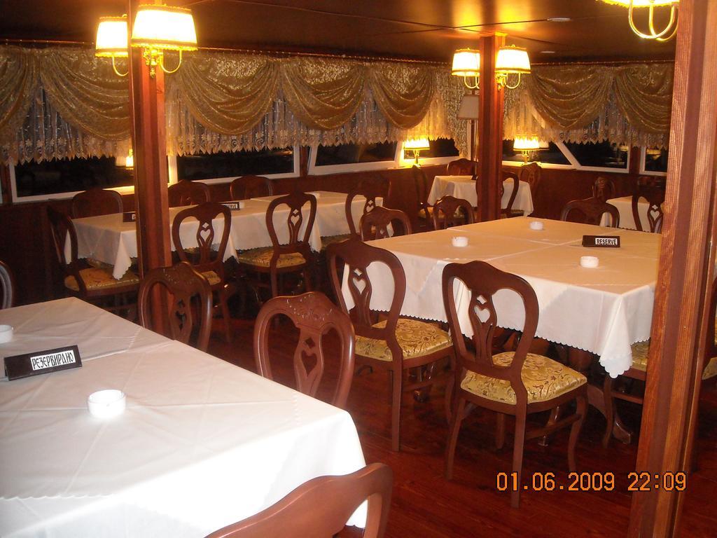 Hotel Brod Panini Veles Exterior photo